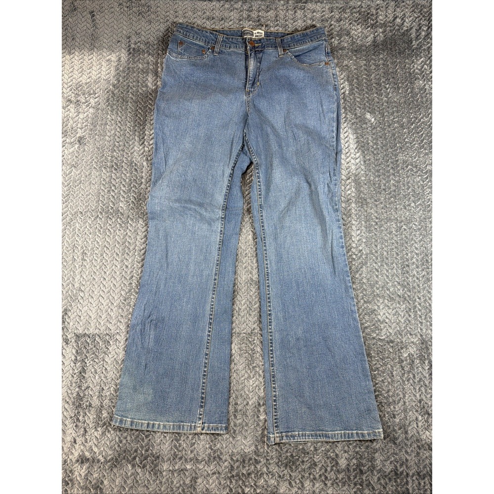 Levis Signature Jeans Women's 12 Short‎ Blue Denim Bootcut at Waist Western